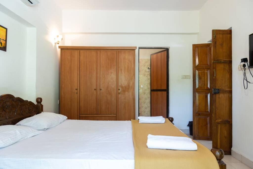 Villa Barbosa, 2 Bhk Villa & Luxury Rooms Near Colva, Sernabatim, Benaulim Beach المظهر الخارجي الصورة