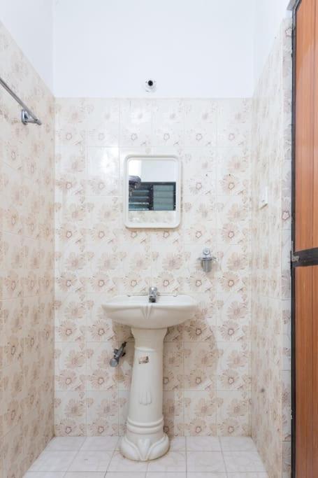 Villa Barbosa, 2 Bhk Villa & Luxury Rooms Near Colva, Sernabatim, Benaulim Beach المظهر الخارجي الصورة